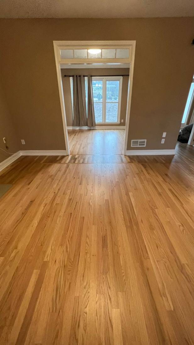 Differences Between White and Red Solid Oak Floors — project photo by The Hardwood Guys
