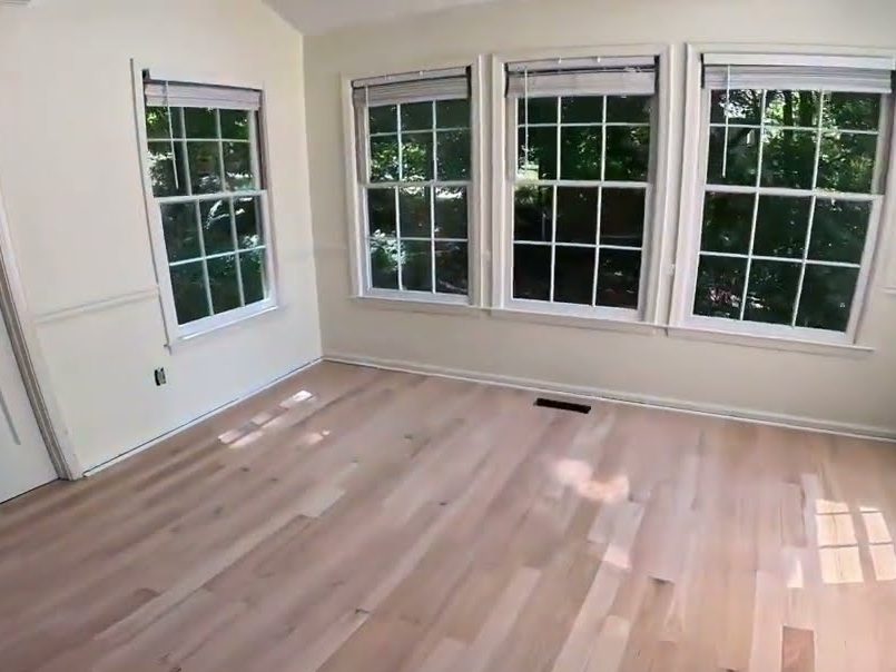 White oak flooring in a Marietta, GA home, from a job using Bona Red Out and Bona NaturalSeal
