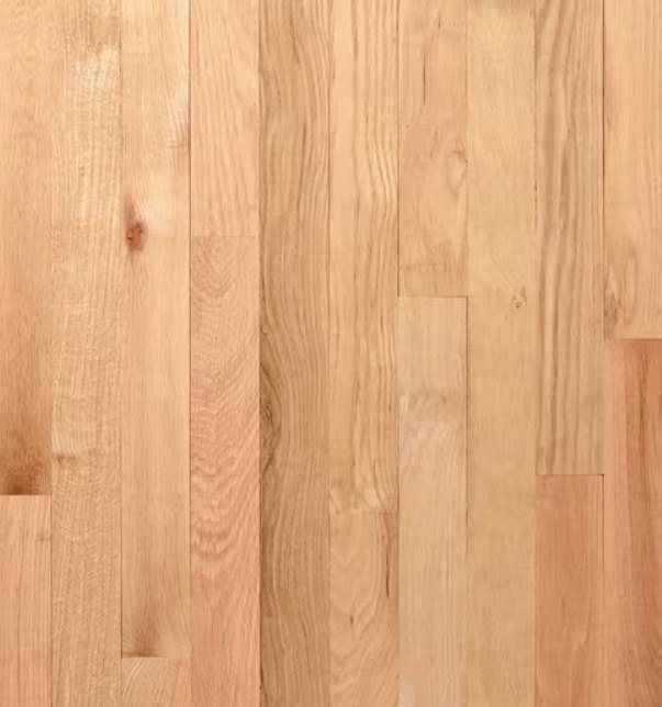 No. 1 Common red oak flooring: noticeable colour variation with small knots and mineral streaks